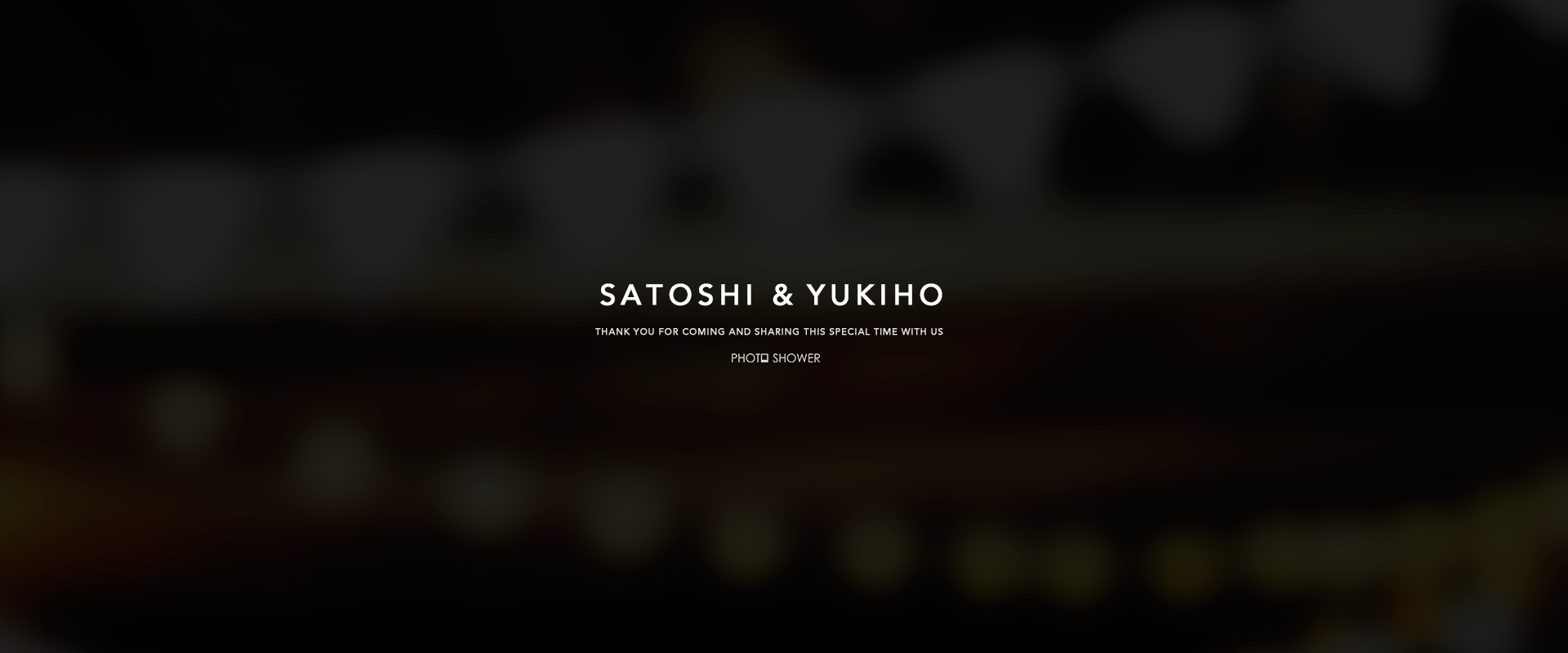 スクリーン背景デザイン:LIGHT